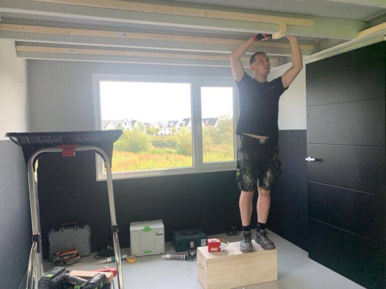Plaatsen van plafondsysteem in Arnhem